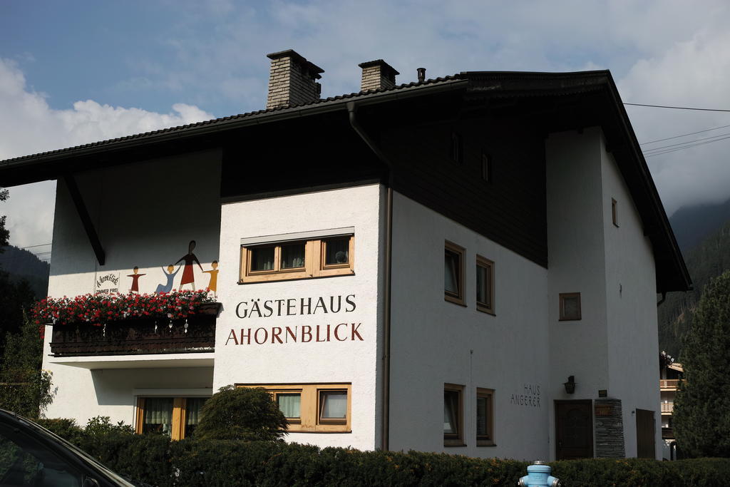 Bed and Breakfast Gästehaus Ahornblick Mayrhofen Exterior foto